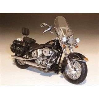2011 Harley Davidson FLSTC Heritage Softail Classic Vivid Black 1/12 