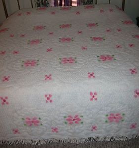 Vtg Chenille Bedspread White w Pink Flowers Sz Full Penneys