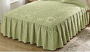 Queen Size Chenille Ruffled Bedspread New