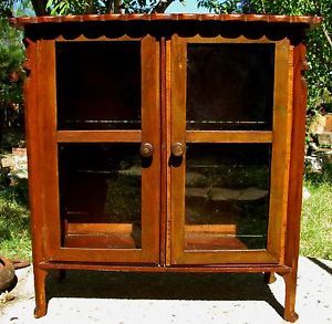 Antique Table Top Curio Display Cabinet Bookshelf Rich Patina Dbl Door Latches