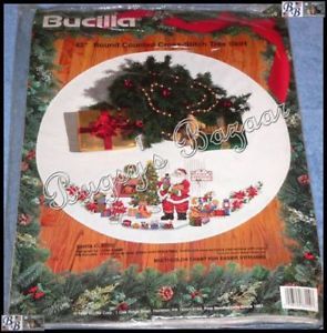 Bucilla Santa Classic Tree Skirt Counted Cross Stitch Christmas Kit L Gillum