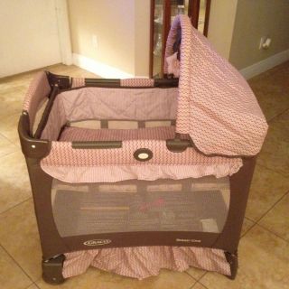 Graco Travel Lite Pink Brown Playard Pack N and Play Pen Bassinet Crib Baby