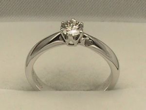 18ct 18K White Gold Diamond Solitaire Ring 0 33POINTS 1 3 Carat UK Size M 1 2