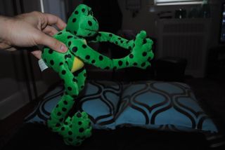 Green Spotted Tree Frog Velcro Hands Plush Stuffed Animal Fiesta 14" Hanging