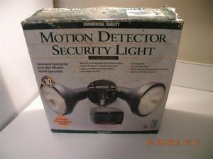 New in Box Intelectron Commerical Quality Motion Detector Security Light BC9005R