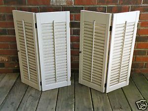 Vintage Retro Wood Painted Louvered Indoor Window Shutters 4 Panels