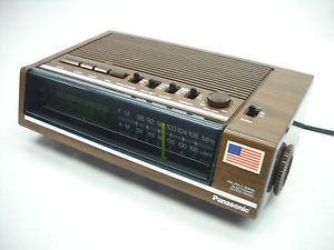 Vintage Panasonic AM FM Alarm Clock Radio Green Display Model RC 6050