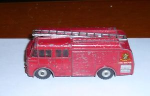 Red Antique Looking Reproduction Fire Engine Pedal Car with Free Gift