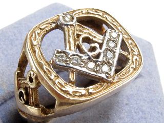 Vintage Diamond Encrusted 9ct Gold Masonic Signet Ring UK Size V 9 3G Masons