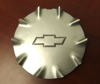 Best Genuine GM Chevrolet Chevy SSR Rear 20 inch Wheel Center Cap 5169 5230