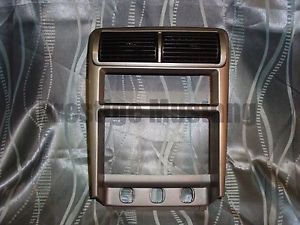 01 04 Ford Mustang Radio Bezel Climate Control A C Heater Bezel Vents Silver