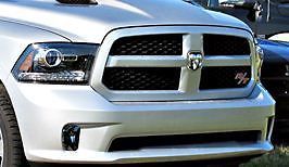 New Mopar 2013 2014 Dodge RAM 1500 R T Grille Assembly Inserts Surround