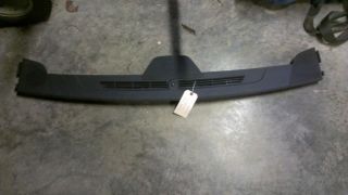 08 09 Cadillac cts Dash Board Trim Cover Defroster Speaker Cover 22922A