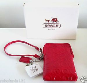 Coach 61050 Julia Patent Leather Universal Case Wristlet Camera Cell Phone Red