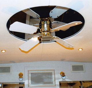 Trusty Products Inc 70058WW Remote Control Ceiling Fan