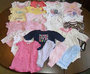 Huge 23 Piece Lot Size Newborn 0 3 Months Baby Girl Clothing GUC See Listing