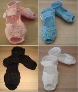Handmade Crochet Baby Sandals Booties for 0 3 Months 4 Colors to Choose From