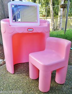 Girls Pink Little Tikes Tykes Vanity Desk Vintage Chair Beauty Salon Child Size