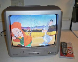 Magnavox Mwc13d6 13 Crt Tv Dvd Combo Television W Remote On Popscreen