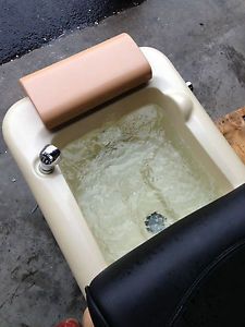 The Leaf Pedicure Spa Chair with Multiple Function Massage System
