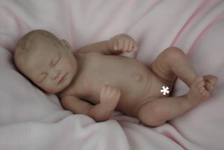 Bespoke Babies 'MIA' Adorable Micro Preemie Full Vinyl Reborn Baby Girl