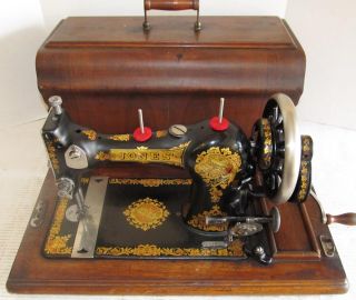 1920's Jones Family CS Hand Crank Sewing Machine