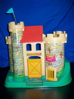 Vintage Fisher Price Play Family Castle 993 1974 100 w Box Inner Box More