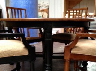 Thomasville Furniture Urban Retreat Dining Table and Flint Black Finish Chairs