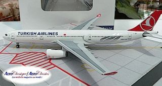 Turkish Airlines Airbus A330 343 TC JNH 1 400 Scale Diecast Aeroclassics