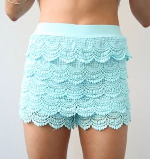 Vintage Mint Tier Crocheted Scalloped Hem High Waisted Lace Shorts 6 8 12