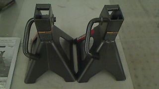 Pittsburgh 3 Ton Heavy Duty Jack Stands TADD