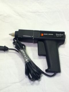 Black & Decker Glue Gun Trigger Feed Model 9735 Pre Owned 