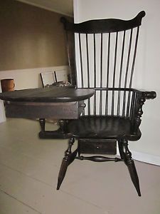 Pristine Windsor Chair Writing Arm Desk Chair Raven's End Furniture
