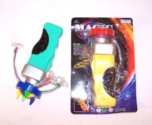 6 New Light Up UFO Copter Novelties Toys Kids Flashing Spinning Toy Lightup