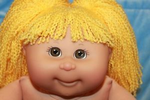 Cabbage Patch Kids Modern Toys R US Tru Buttercup Brown K20 Girl Doll