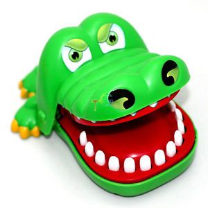 S9Q Crocodile Mouth Bite Party Family Finger Game Boy Girl Kids Geek Toy Gift