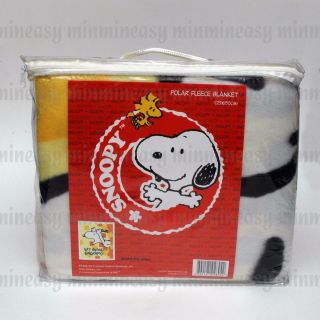 Peanuts Snoopy Bed 125x150cm Kids Toddler Soft Quilt Fleece Throw Blanket