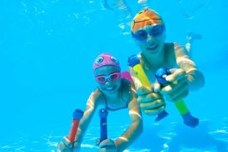 Zoggs Kids Zoggy Dive Sticks Swimming Pool Games Free UK P P