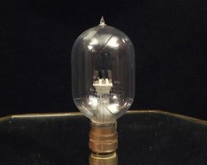 Antique 1900s National Electric Tipped Thomson Houston Light Bulb LIGHTBULB B