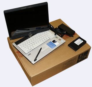 Fujitsu LifeBook T5010 Tablet T9400 2 53GHz 3GB 120GB DVD RW 13 3" Webcam Vista