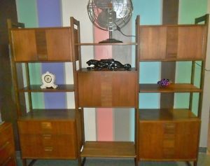 Mid Century Modern Wall Shelving Unit Storage Cabinet Table Vintage Credenza