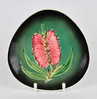 Studio Anna Pottery 1950s Hand Painted Wattle Wall Plate Stamped