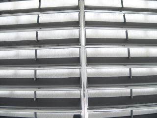 86 93 Mercedes Benz W124 E Class S600 Black Front Grille Grill with Chrome Trims