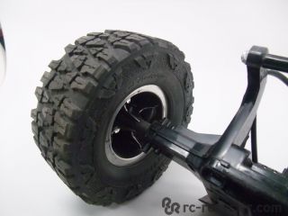 New Bright RC 1 10 Scale Jeep Wrangler Rubicon Chassis Front Axle and Tires Used