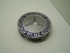 Mercedes Benz Wheel Center Cap A1704000025