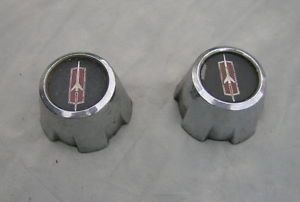Rally Wheel Center Caps
