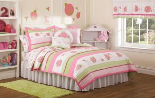 Pem America Crazy Pink Lady Bugs Bedding Set   Quilts & Coverlets